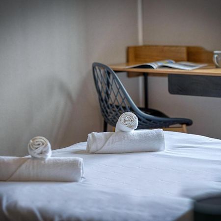 Le Liberation - Hotel Lesdigueres - Rocade Grenoble Esterno foto